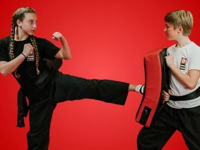 Jugendliche Kampfsport Singen